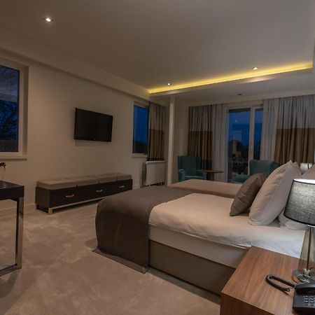 Hotel Abc Leskovac  Eksteriør bilde