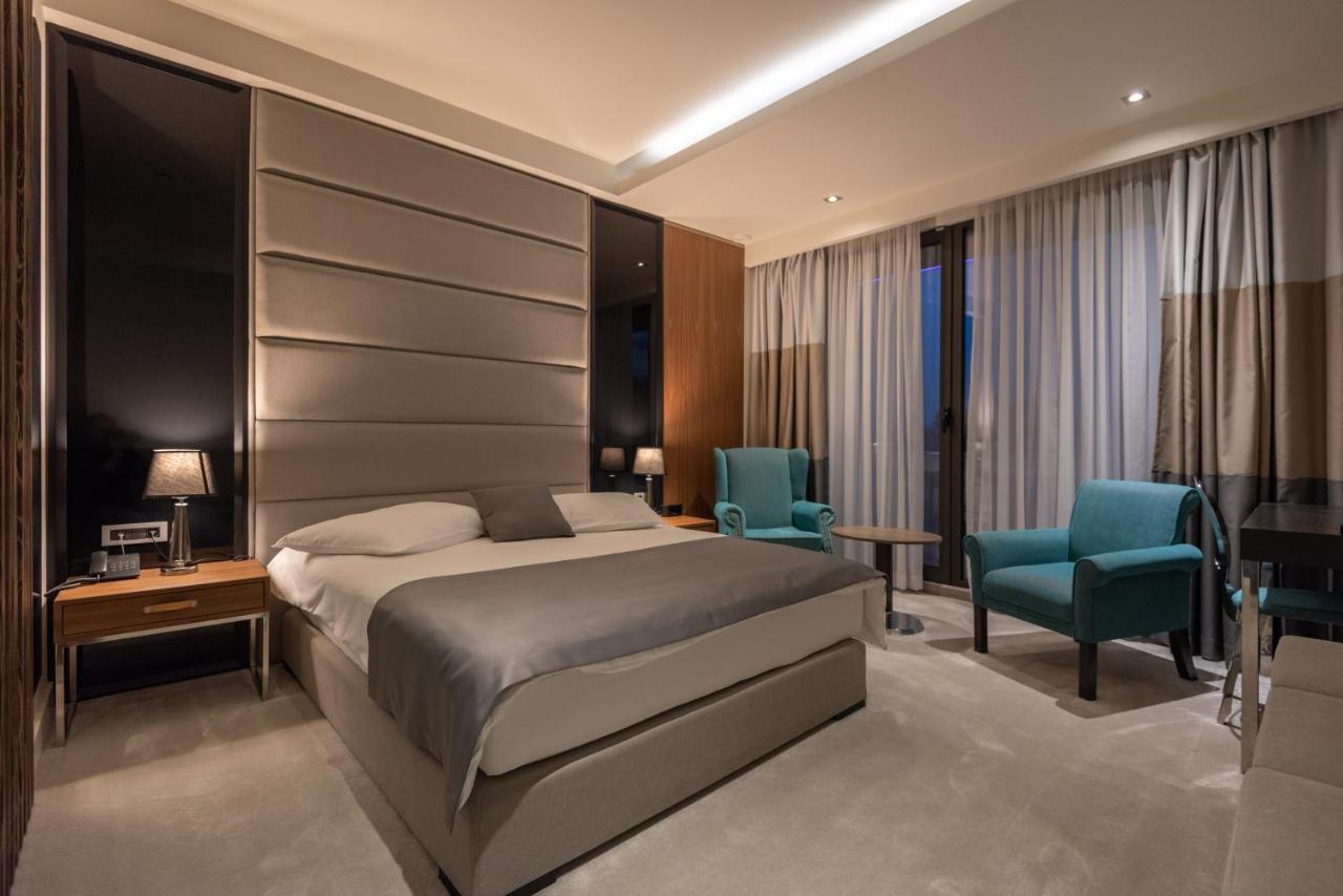 Hotel Abc Leskovac  Eksteriør bilde